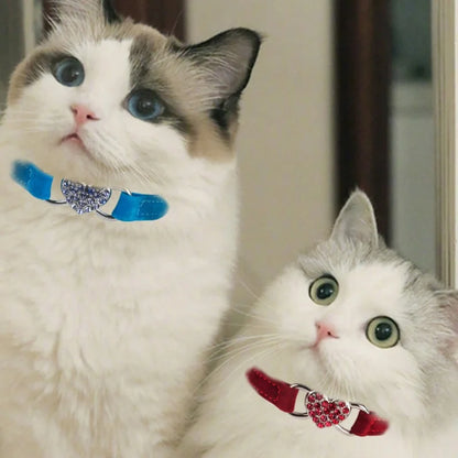 Heart shaped cat collar with adjustable elastic safety bell