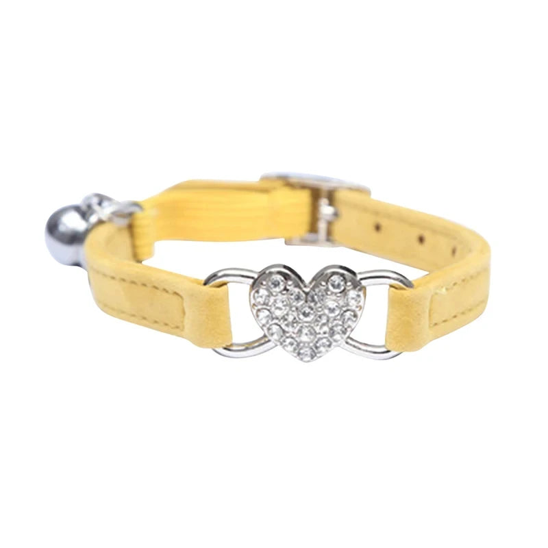 Heart shaped cat collar with adjustable elastic safety bell