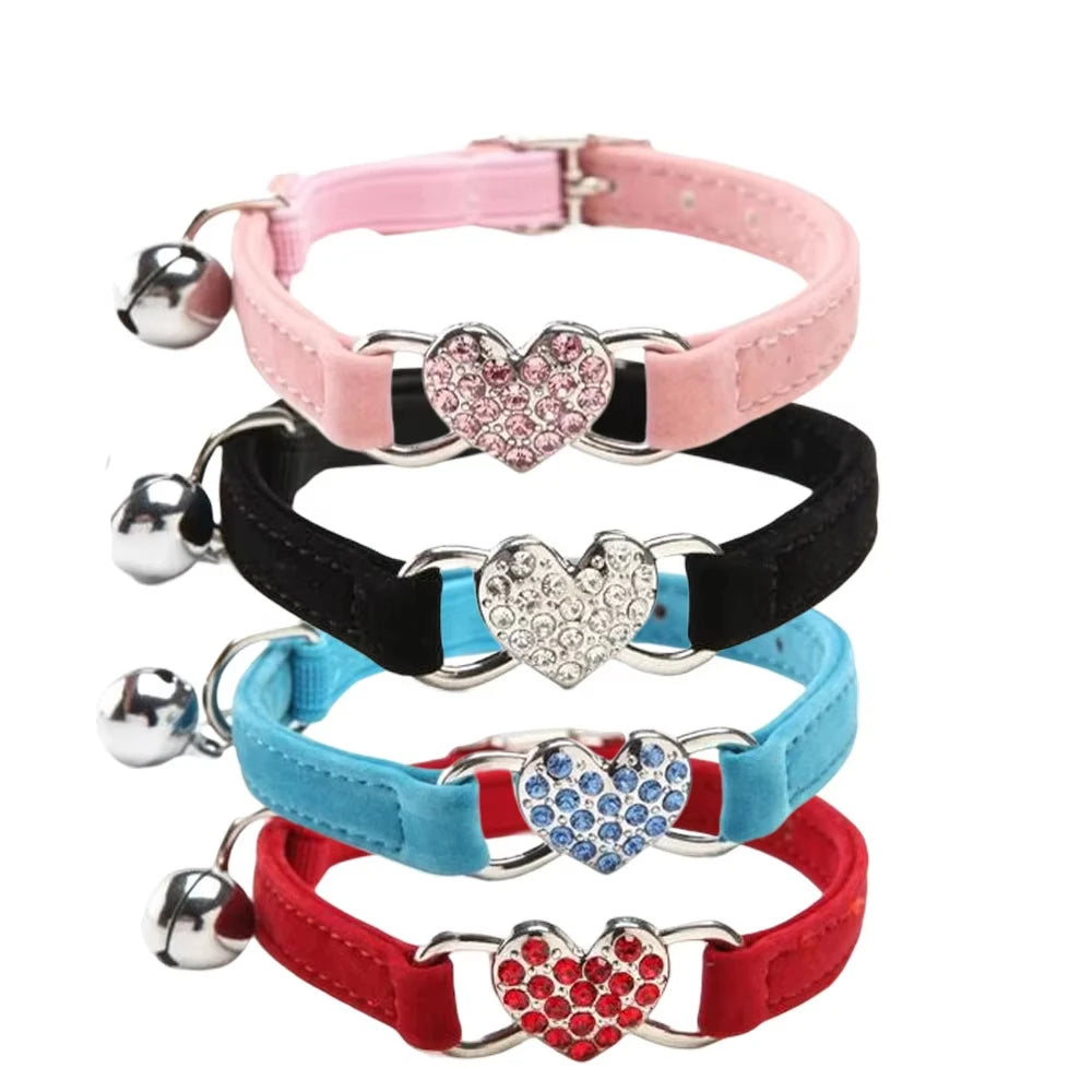 Heart shaped cat collar with adjustable elastic safety bell